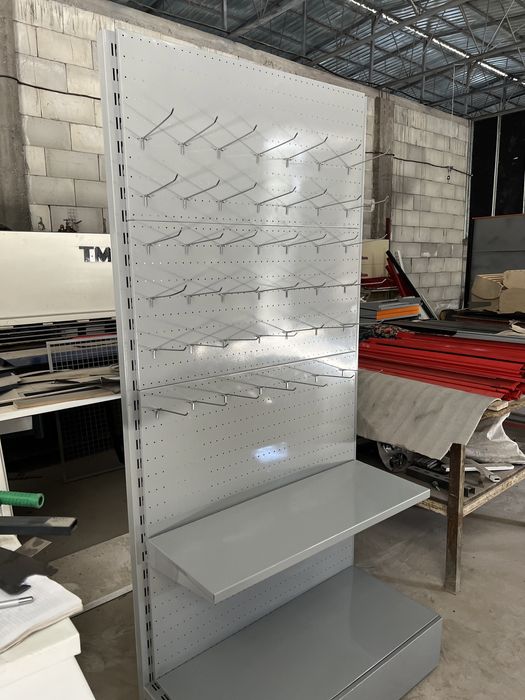 Канставар и рыночные прилавки