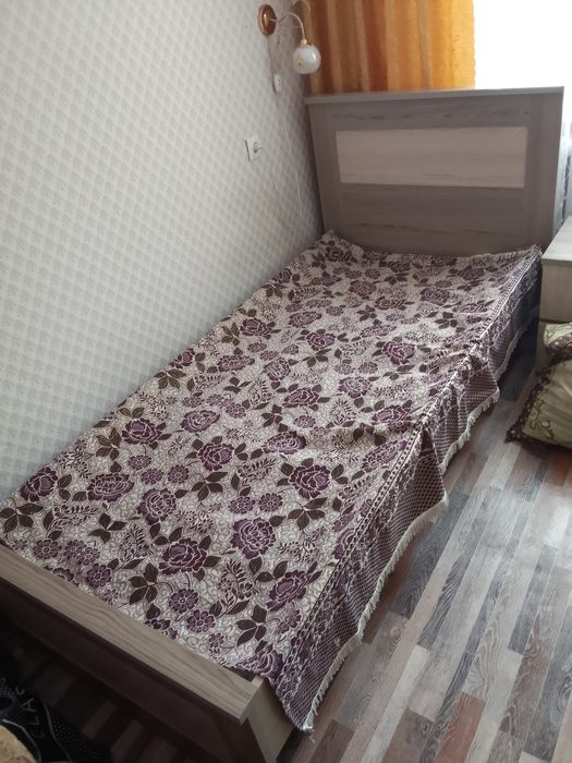 Продам кровать  б/у