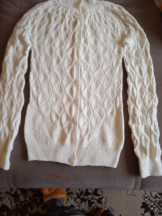 Продам кардиган ручного вязания