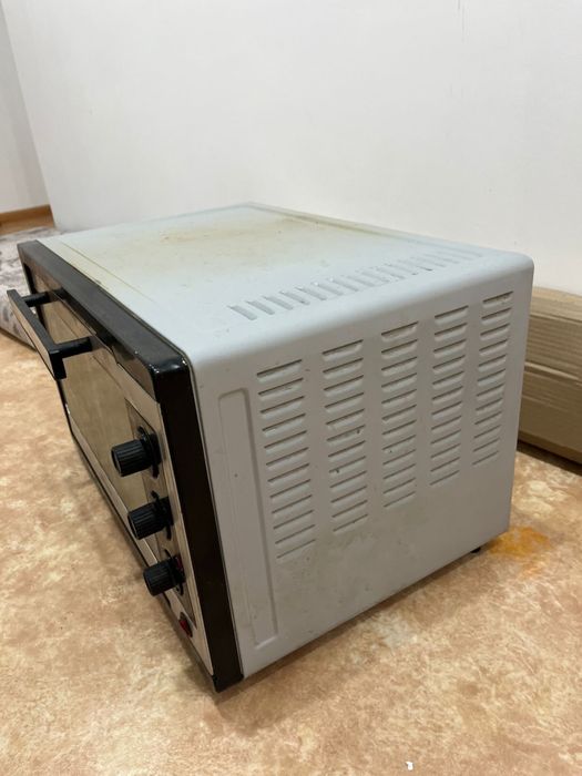 Продам духовку не дорого