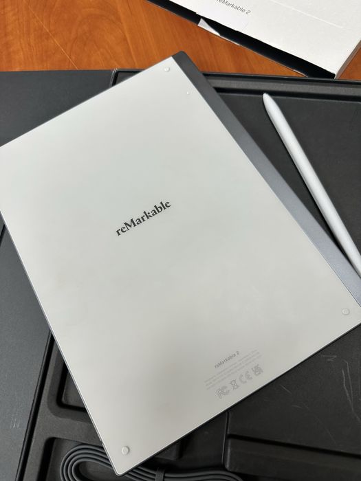 reMarkable 2   С писалка