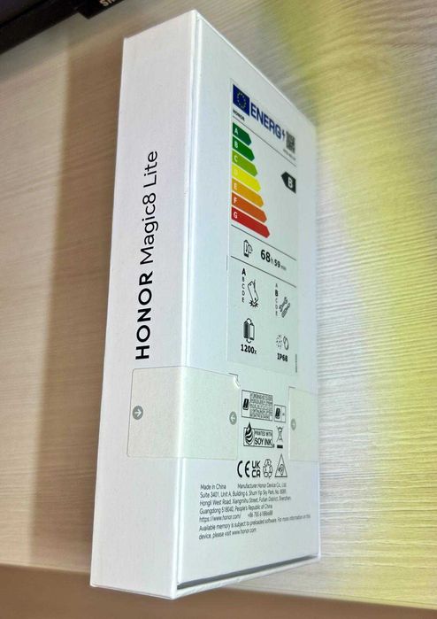 Honor Magic8 Lite nou, la cutie