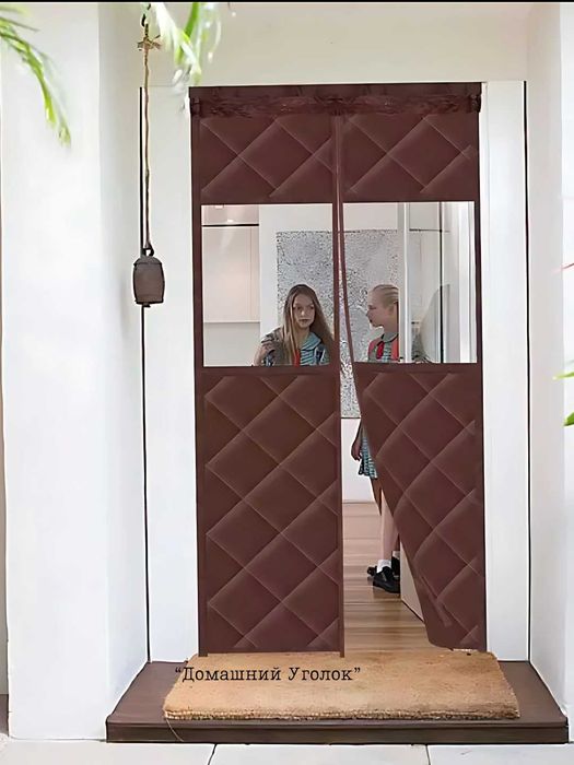 Магнитная тёплая штора на дверь с прозрачной вставкой 120×210, p3