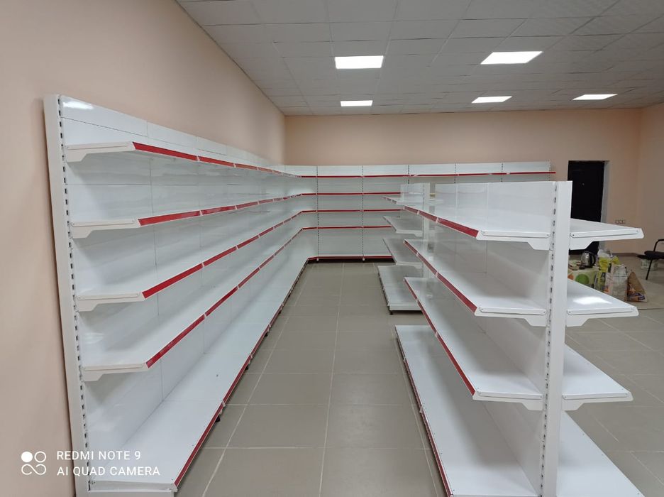 Стелаж, витрины, полки