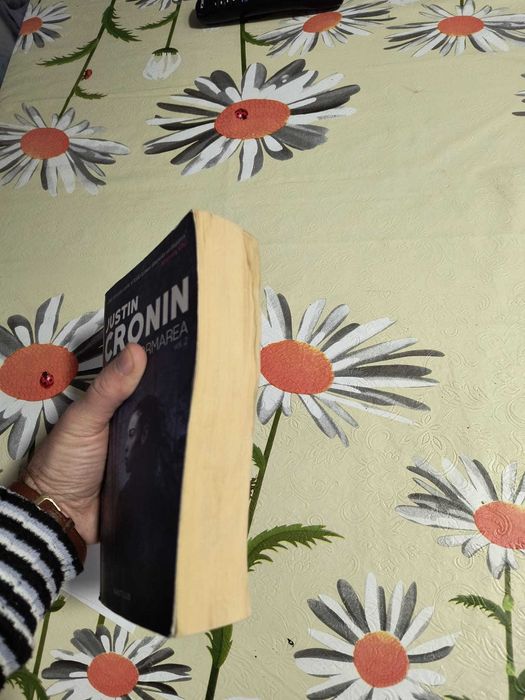 Transformarea (Partea I-Vol 2)  Justin Cronin