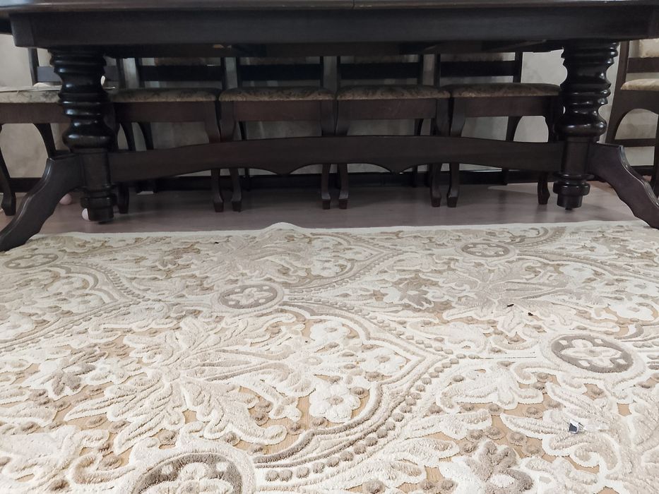 Продам стол со стульями