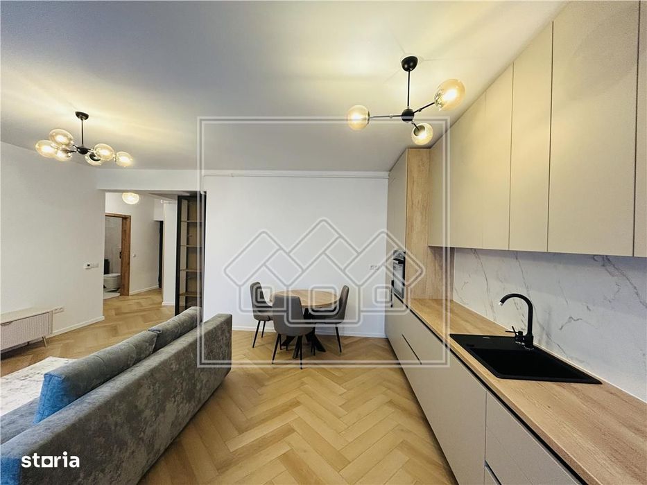 Ap la prima inchiriere, 2 camere, balcon - Zona Lazaret