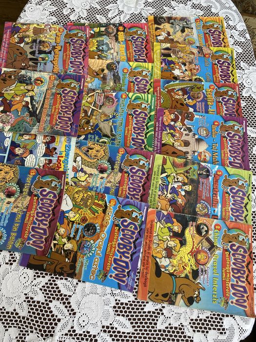 Reviste Scooby Doo ,Pipo si Historia