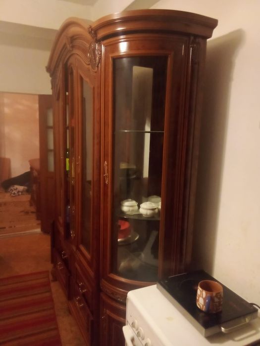 Сервант  для посуды