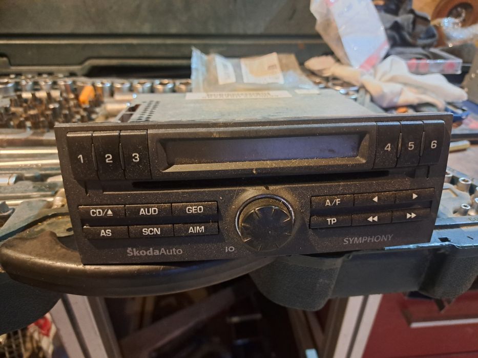 Casetofon skoda fabia 1