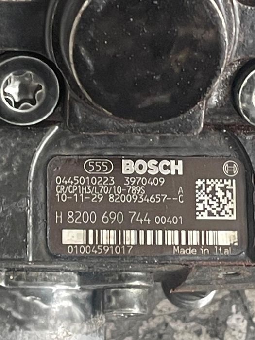 Pompa Inalta Presiune Nissan Qashqai 2 2012 Euro 5 2.0 Dci M9R-Z8 110Kw H8200690744