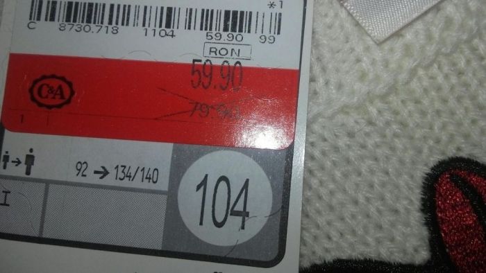 Reducere 50% Pulover Minnie Disney C&A, nr.104, 3-4 ani!