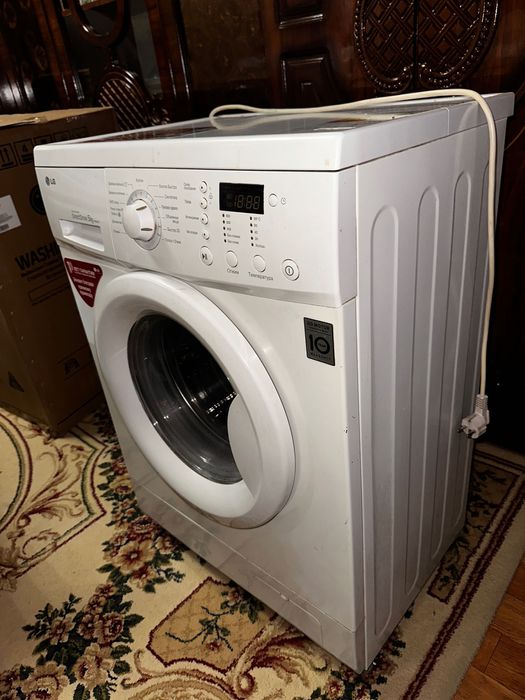 LG стиральная машина продается