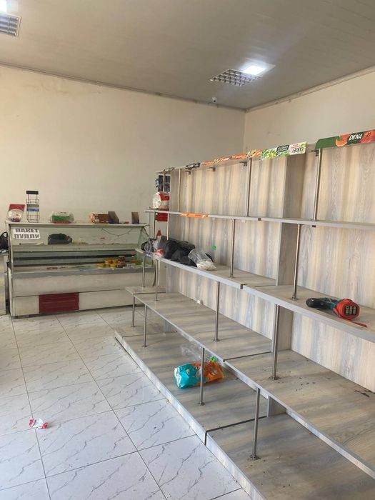 Стелажи для магазинов