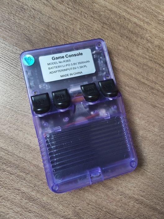 Игровая консоль Data Frog R36S (15000 игр)
