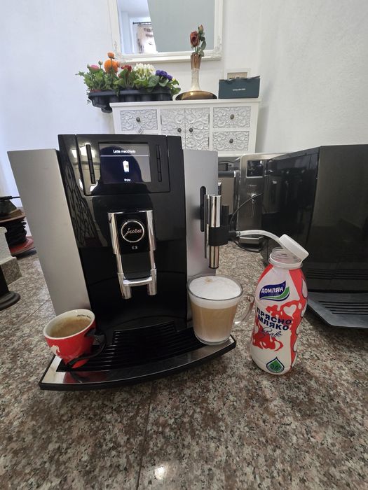 Кафемашина Jura e8