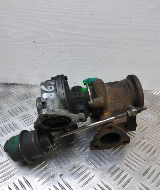 Turbina Turbo Turbosuflanta 1.7 CDI A668096 Mercedes-Benz A-Class W16