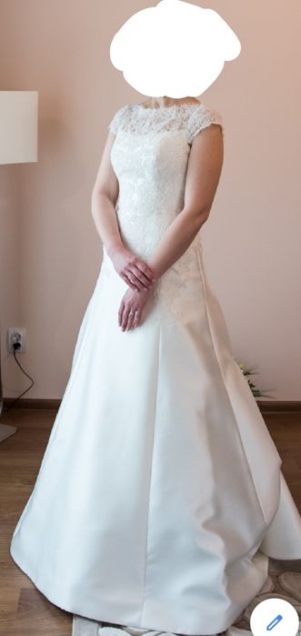 Vand rochie mireasa Pronovias- Avenue Diagonal pret achizitie 3500 ron