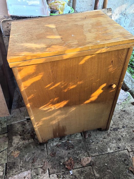 Две ретро шевни машини по 30 лв всяка