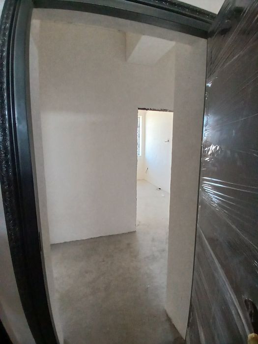Продаётся сотилади ёки ижарага 3 этажли бино подвали бн.