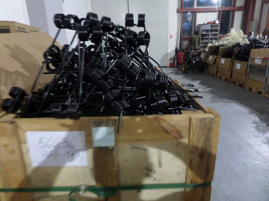 Dinte - arc rasfirator - grebla fan -presa de balotat - combina