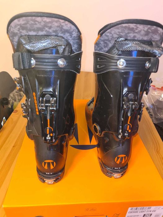 Ски обувки Tecnica Cochise 130 light dyn MW