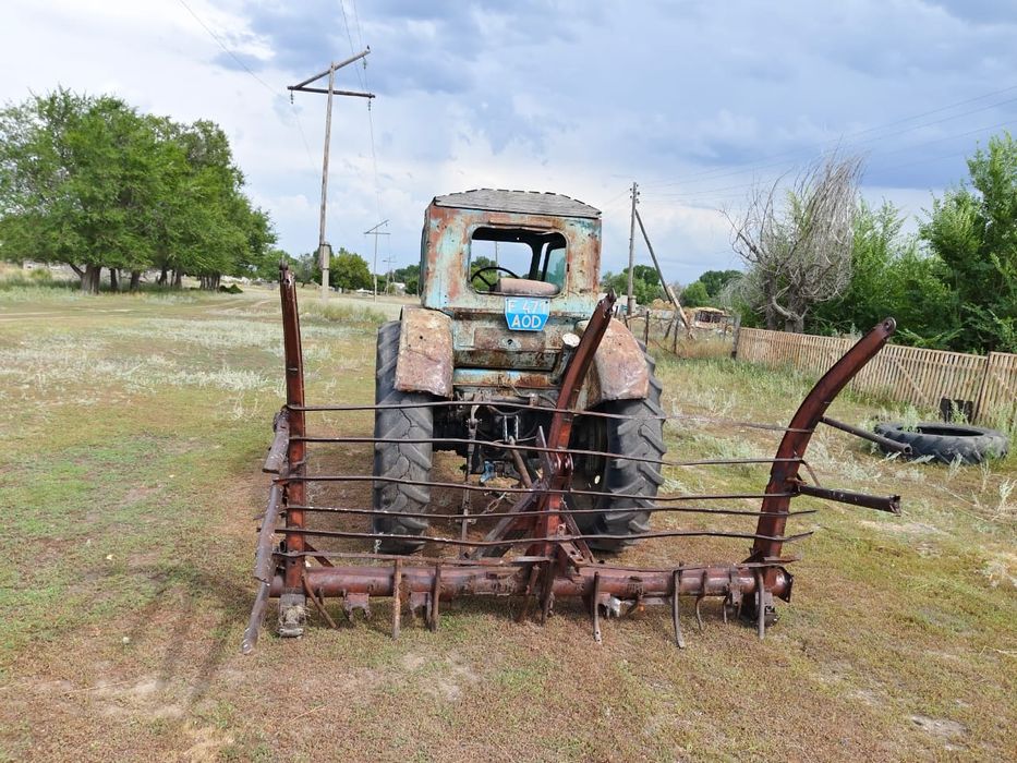 Продам два трактора Т40 по одной цене