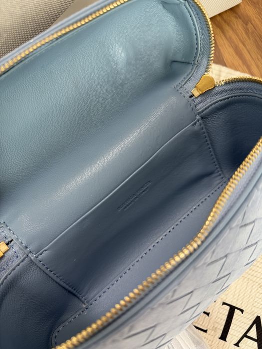 Оригинална чанта botega veneta