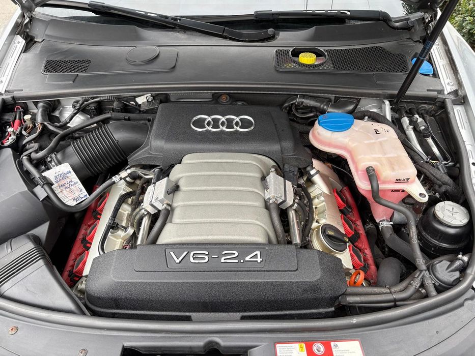 Vand Audi A6 Sline 2,4 benzina +GPL