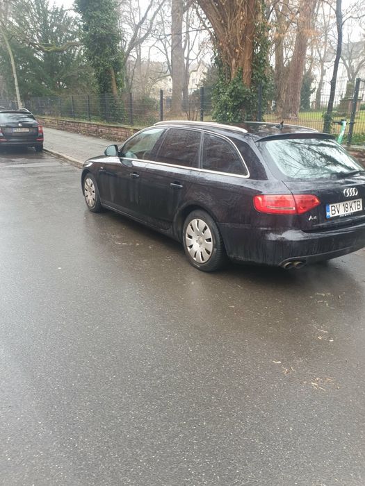 Vând audi A4 b8 2.0 tdi