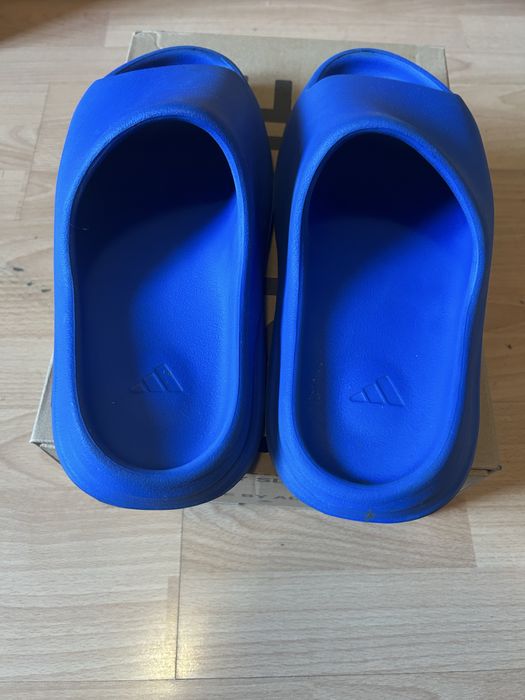 YeezySlides Adidas