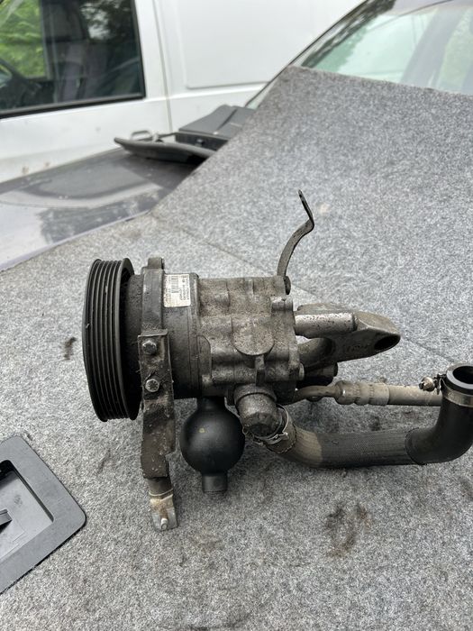 Хидравлична помпа LFR440 dinamyc drive BMW E65 231hp БМВ Е65 динамик