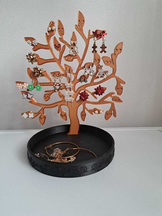 Suport Cercei Copac – Print 3D Elegant