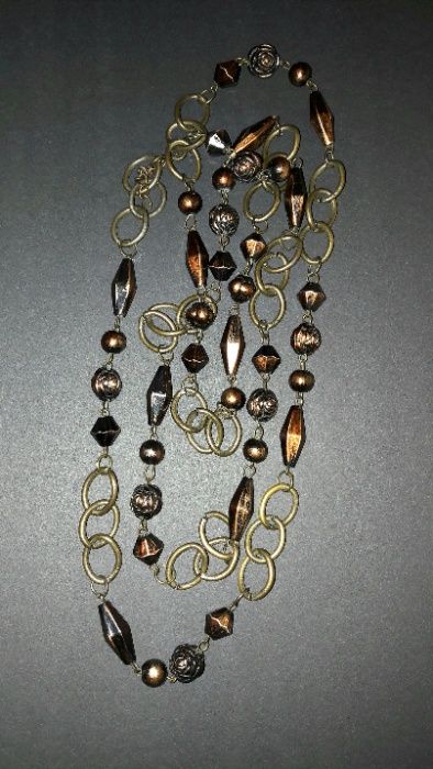 Колиета и огърлици