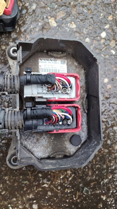 Unitate De Control Lumina FCIOM Volvo FH 4 FM 4 cod 21855896 -P04