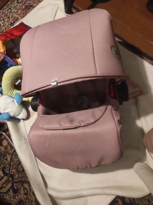 Столче за новородено