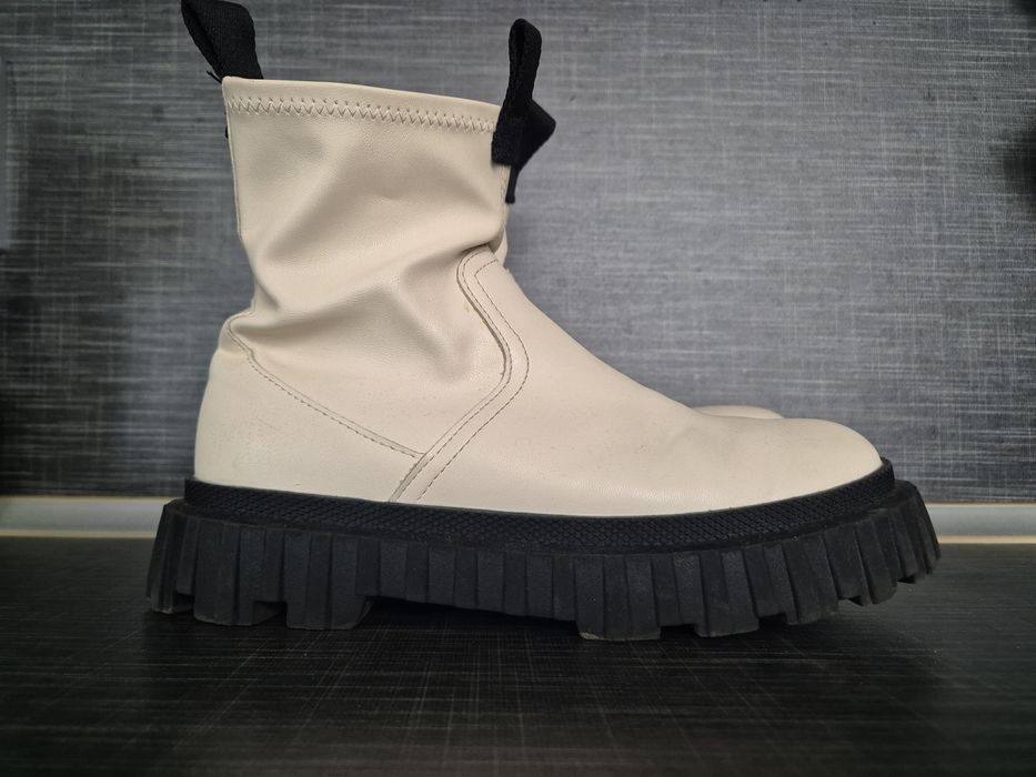 Zara обувки 36 като нови