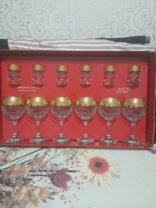 Графин +12 рюмок