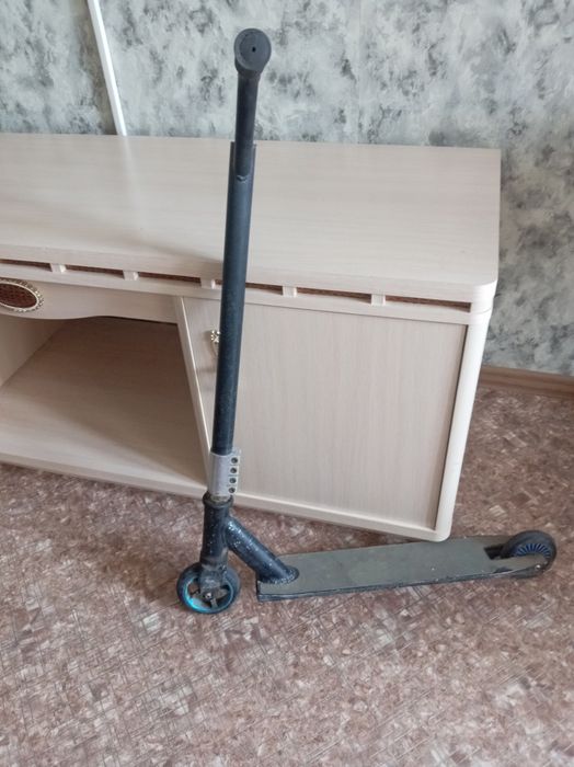 Продам самокат трюковой