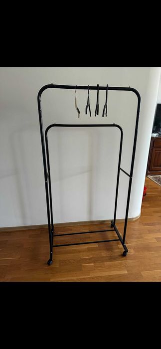 Продается вешалка