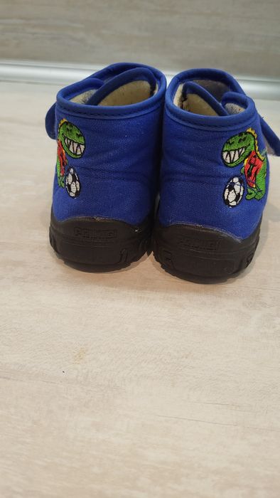 Зимни пантофи Primigi, 24 номер