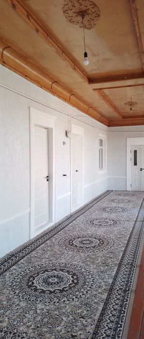 Уй Срочно ховли сотилади 8 соток  келишилади