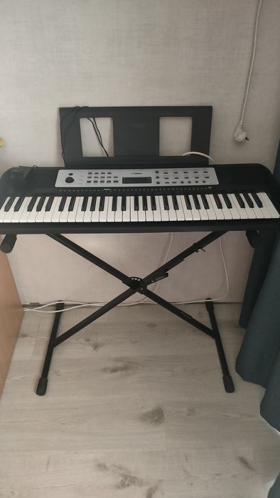 Синтезатор Yamaha YPT-270