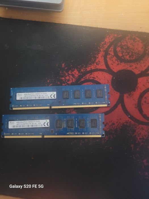 2x 4GB RAM DDR3 1600MHz SK Hynix – 8GB PC3-12800U