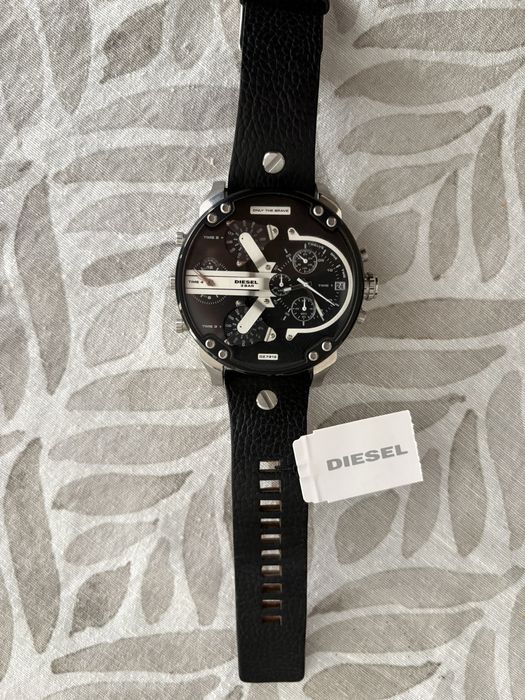 Часовник Diesel Mr.Daddy 2.0 DZ7313