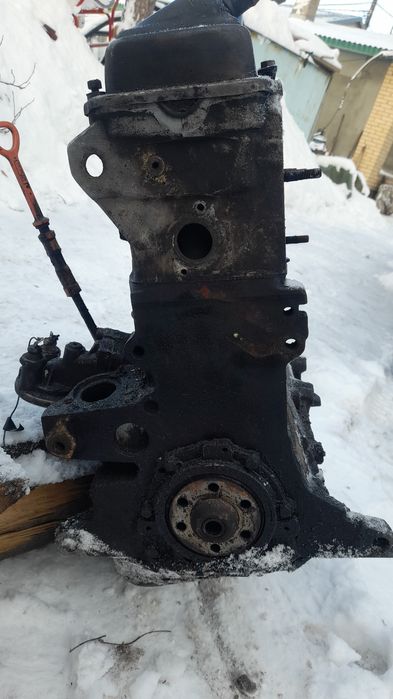 Двигатель Ауди 80 Пассат Б-3 1,8