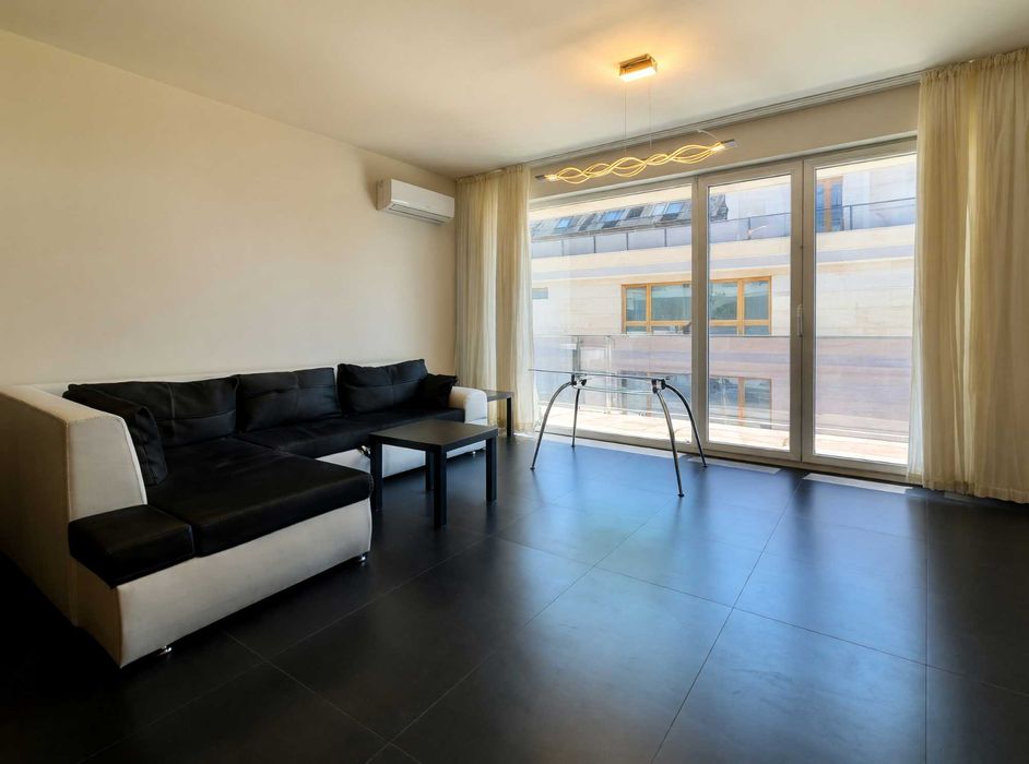 Продава се Двустаен апартамент в София, Кръстова вада - 66 кв.м за 3910 €/кв.м - Снимка #2