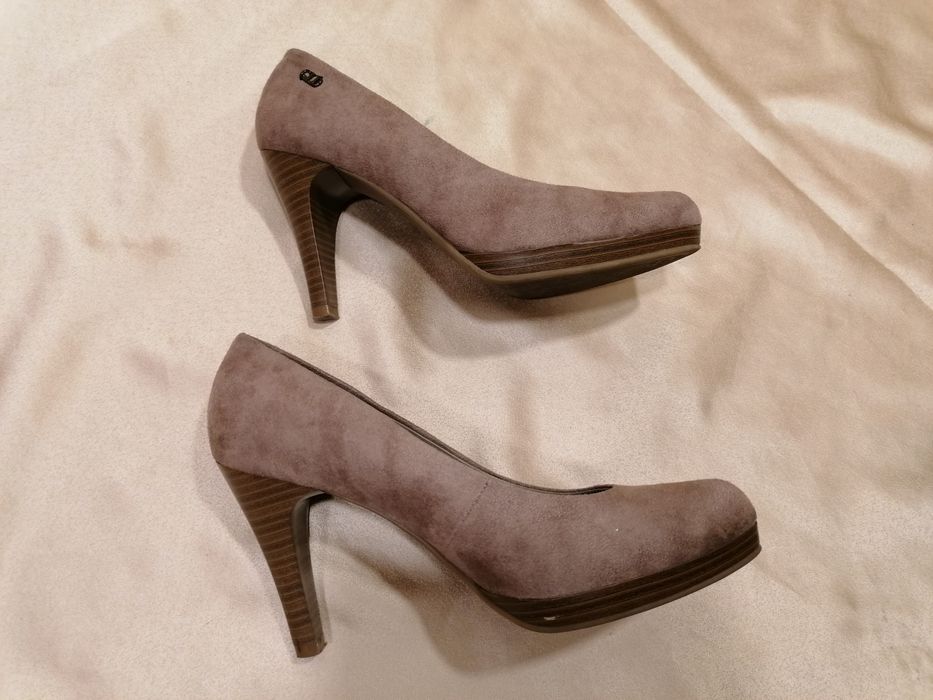 Официални обувки 38 номер