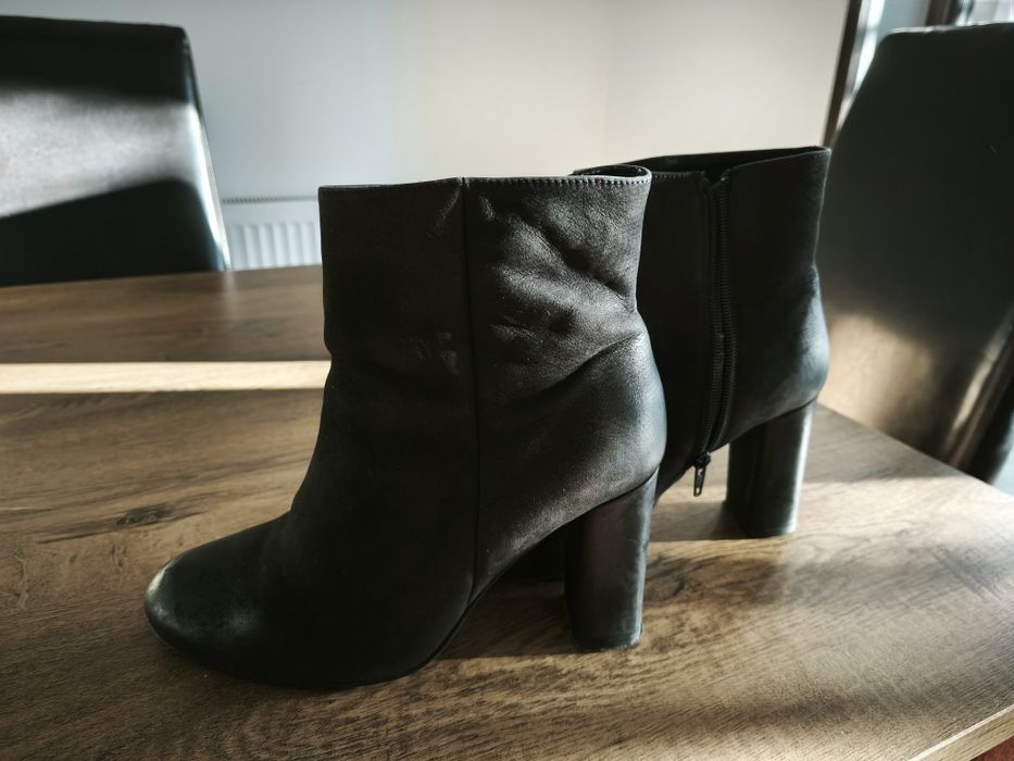 Маратонки le coq sportif и дамски боти, естествена кожа