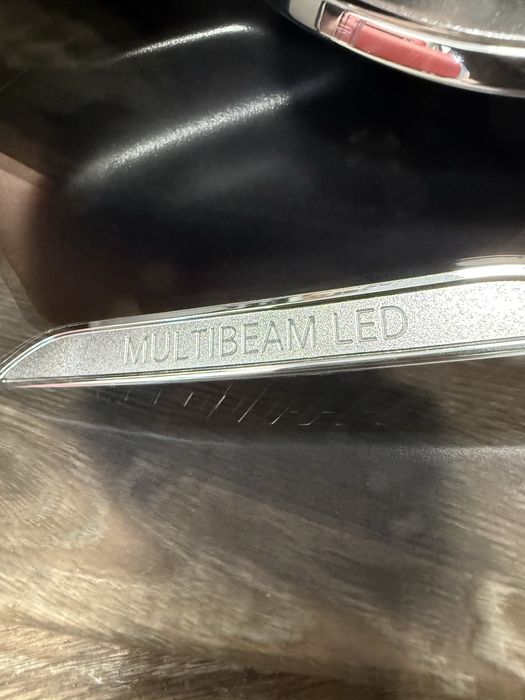 Mercedes w213 e class Multibeam ляв фар фарове